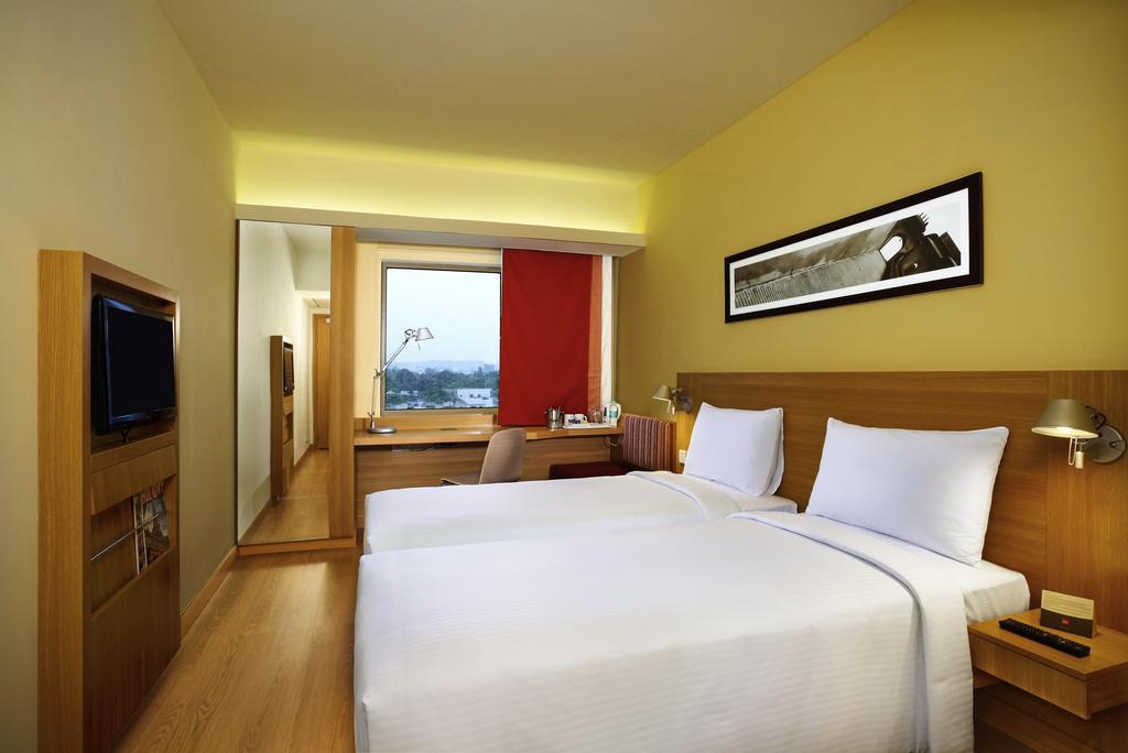 Hotel ibis Chennai OMR Exterior foto